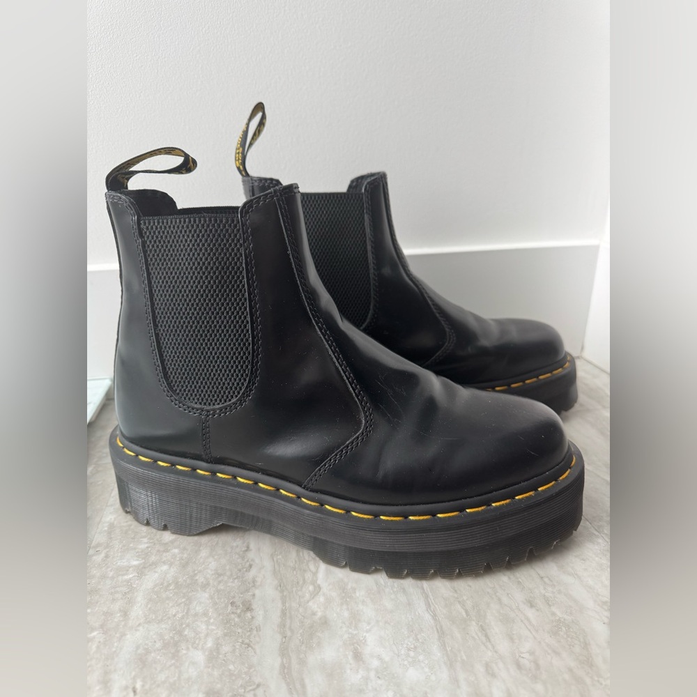 Dr. Martens 2976 Quad Black Leather Boots
